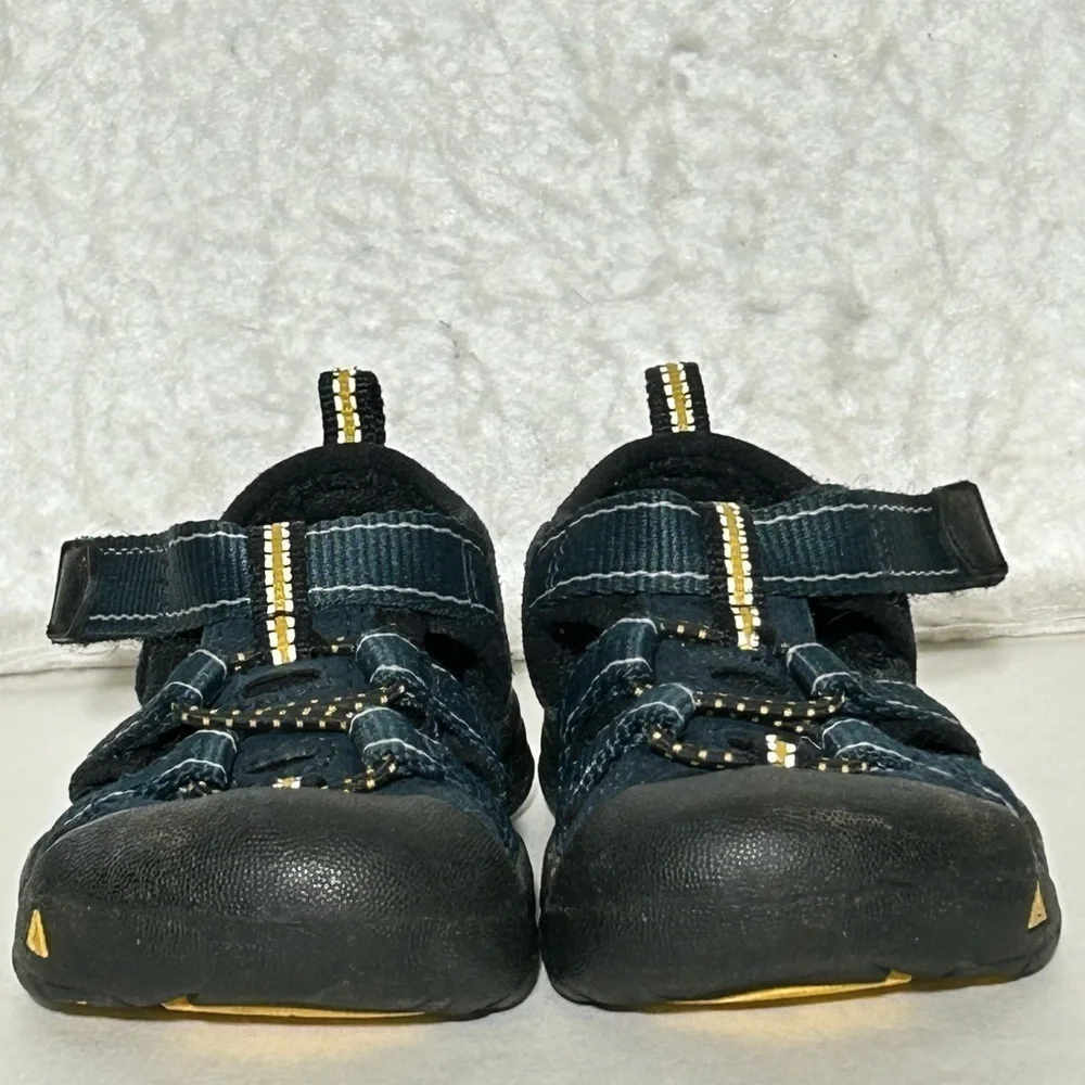 Keen Baby Newport H2 Blue Nylon Waterproof Outdoor Walking Washable Sandals SZ 4
